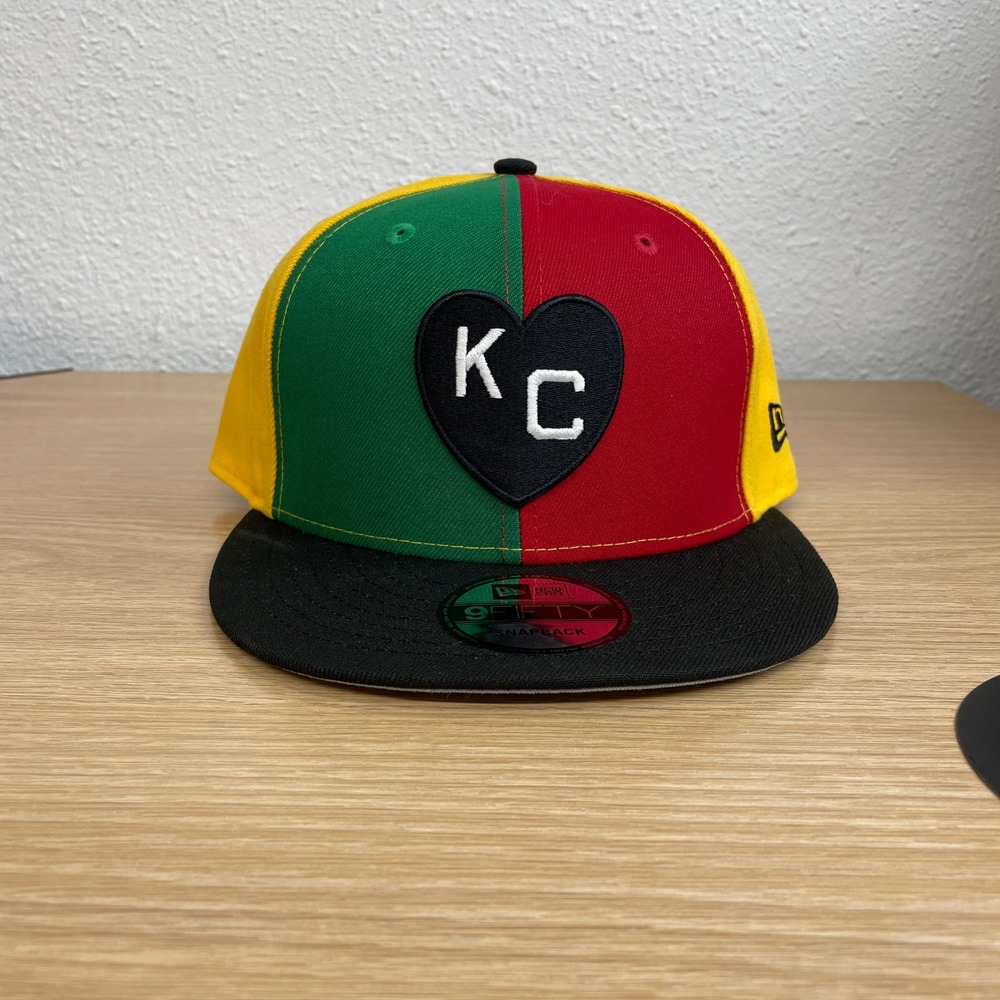 New Era 9FIFTY KC Heart Negro Leagues Baseball Museum Snapback Hat OSFA Multi